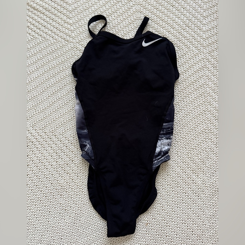 Nike Performance One Piece Swimsuit